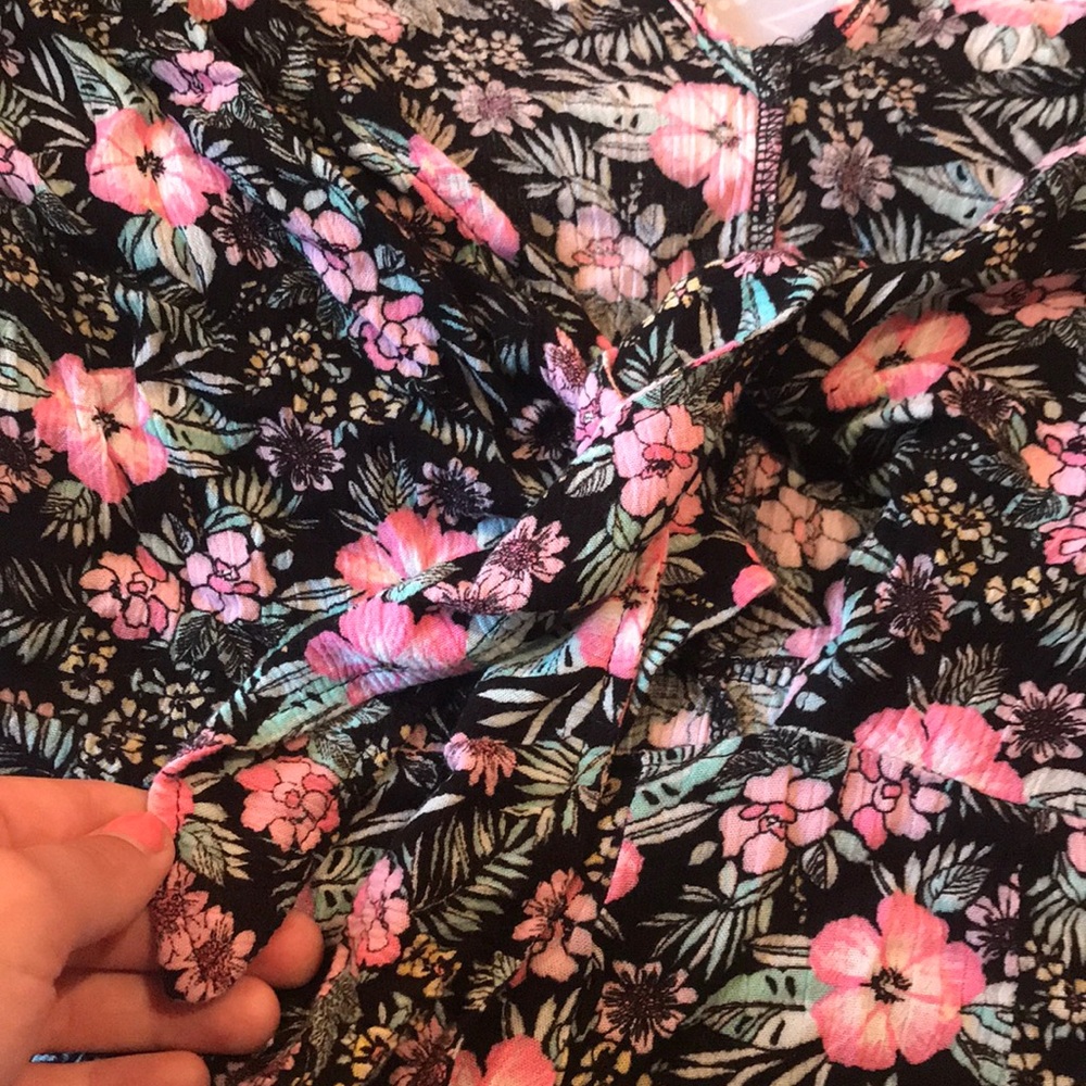 Romper - Picture 4 of 4